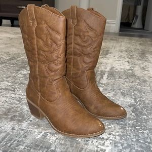 Camel Cowboy Boots